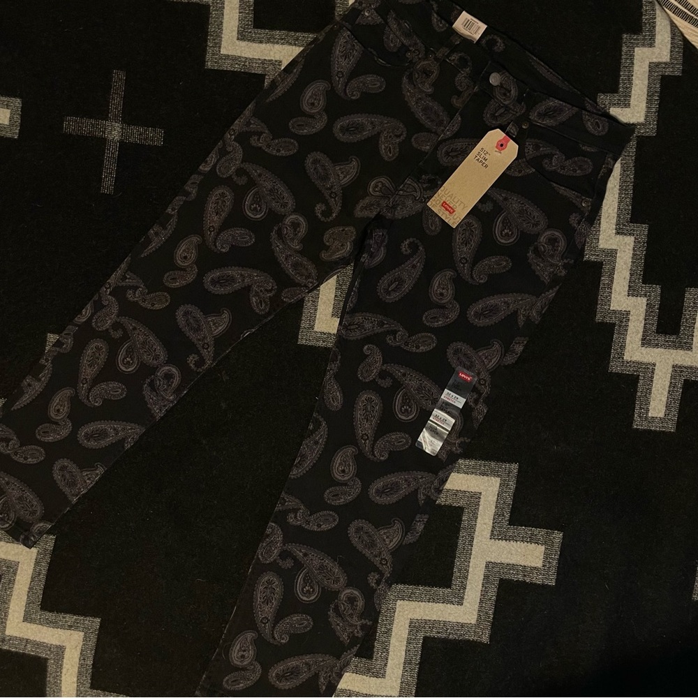Levis Black Paisley Print 412 Slim Taper Fit Jeans NWT mens 32x29